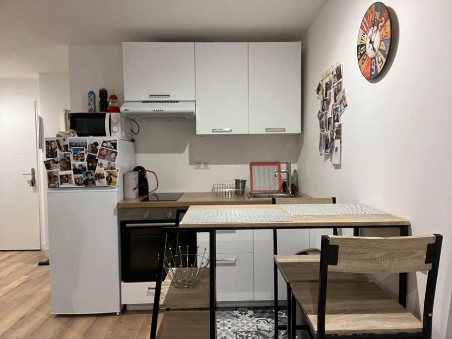 בוקוניאנו Studio Centre Village מראה חיצוני תמונה